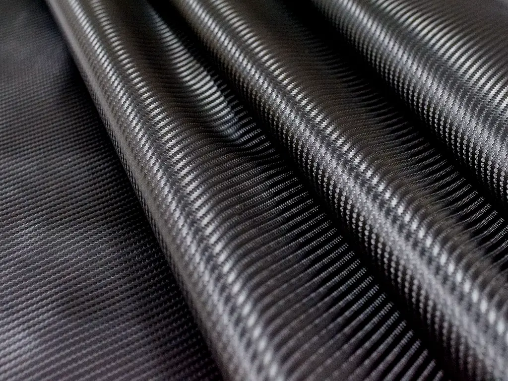 Piele artificială neagră embosată tip carbon 3D pe suport textil din microfibră, autoadezivă, 138 cm lațime